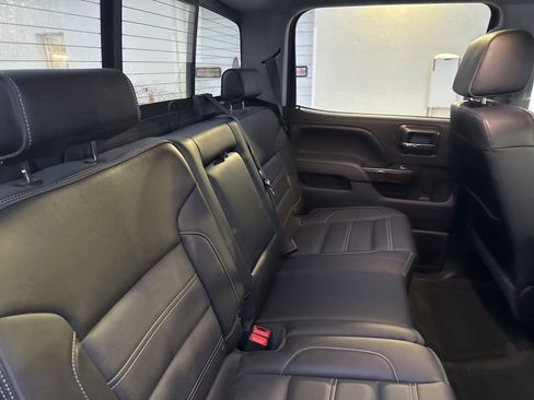 Used 2016 GMC Sierra 2500 Denali w/ Duramax Plus Package image 34