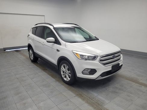 Used 2018 Ford Escape SE image 13