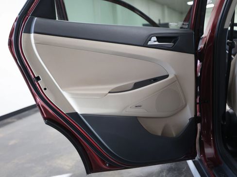 Used 2017 Hyundai Tucson SE Plus image 39