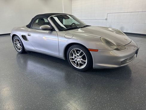 Used 2004 Porsche Boxster image 2