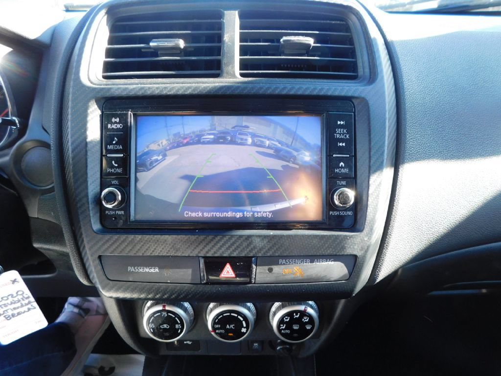Used 2020 Mitsubishi Outlander Sport ES FWD image 29