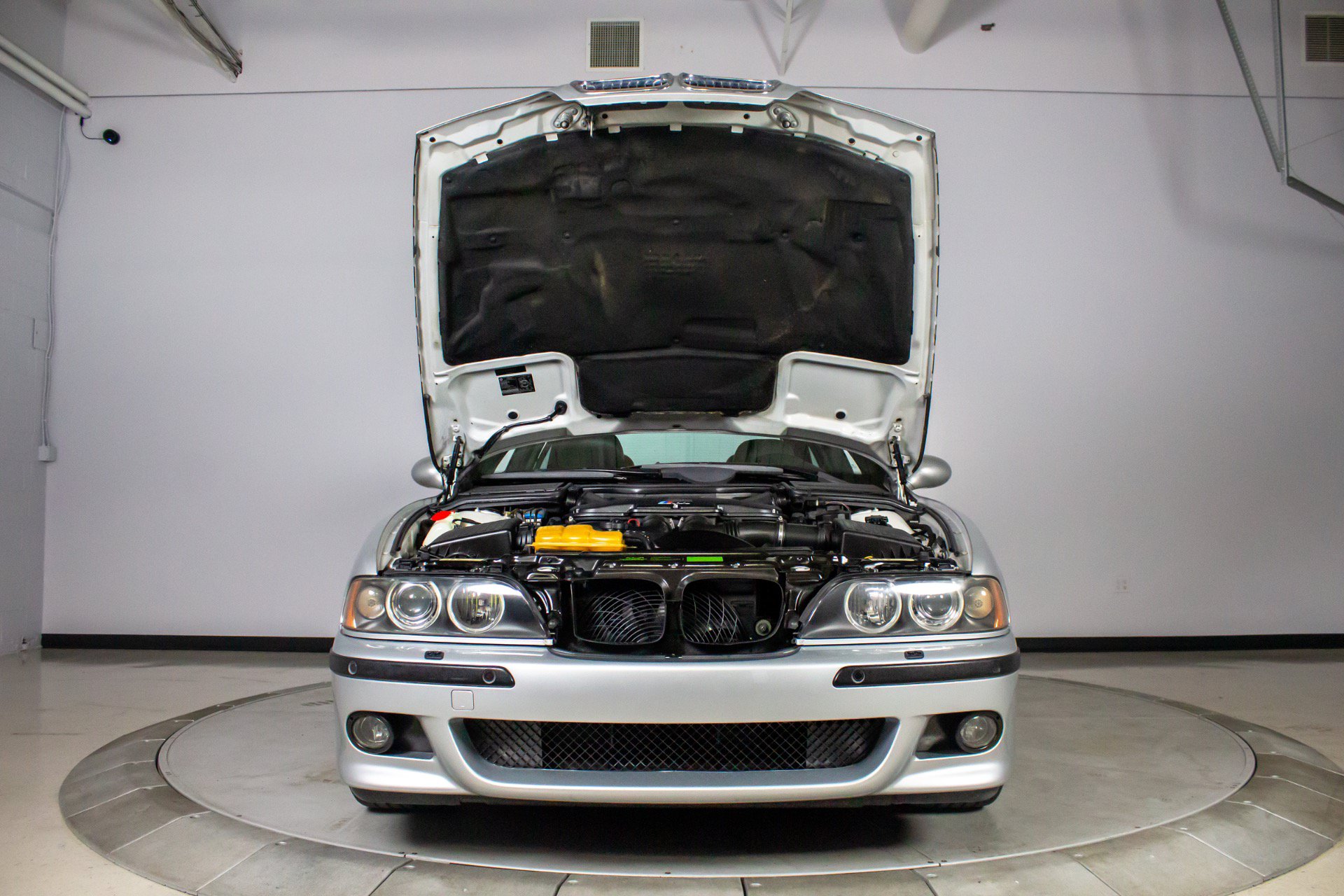 Used 2002 BMW M5 RWD image 54