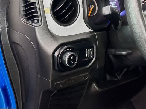 Used 2025 Jeep Gladiator Sport image 10