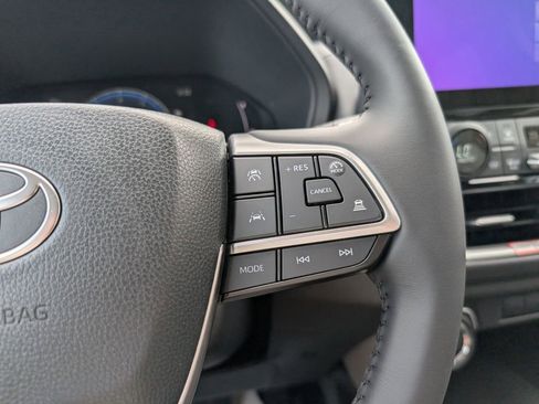 New 2026 Toyota Grand Highlander XLE image 20