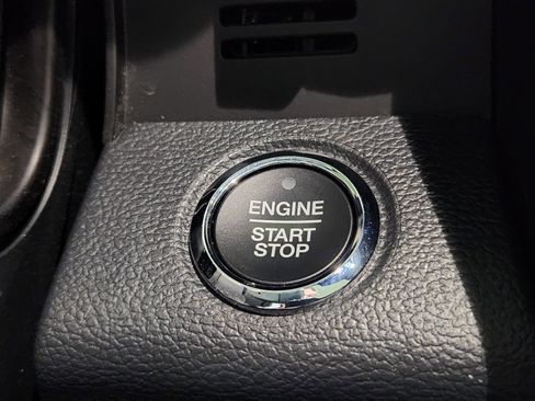 Used 2022 Ford F250 Lariat w/ Lariat Ultimate Package image 27