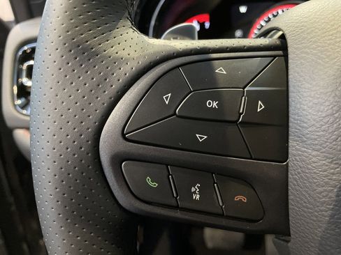 Certified 2025 Dodge Durango GT w/ Blacktop Package image 18