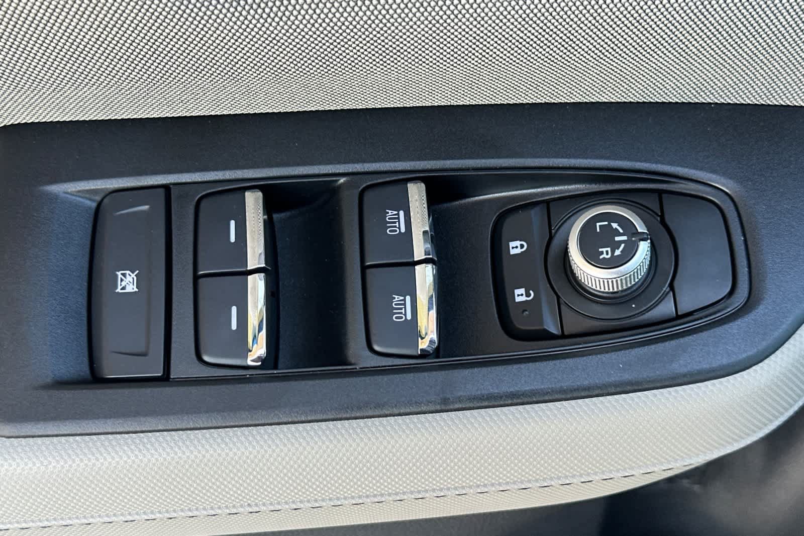 New 2026 Subaru Forester Premium AWD/4WD image 11
