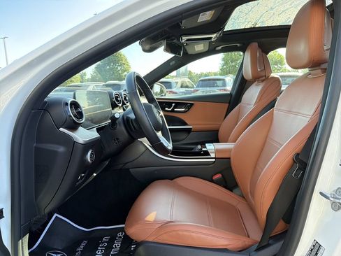 Used 2022 Mercedes-Benz C 300 4MATIC Sedan image 11