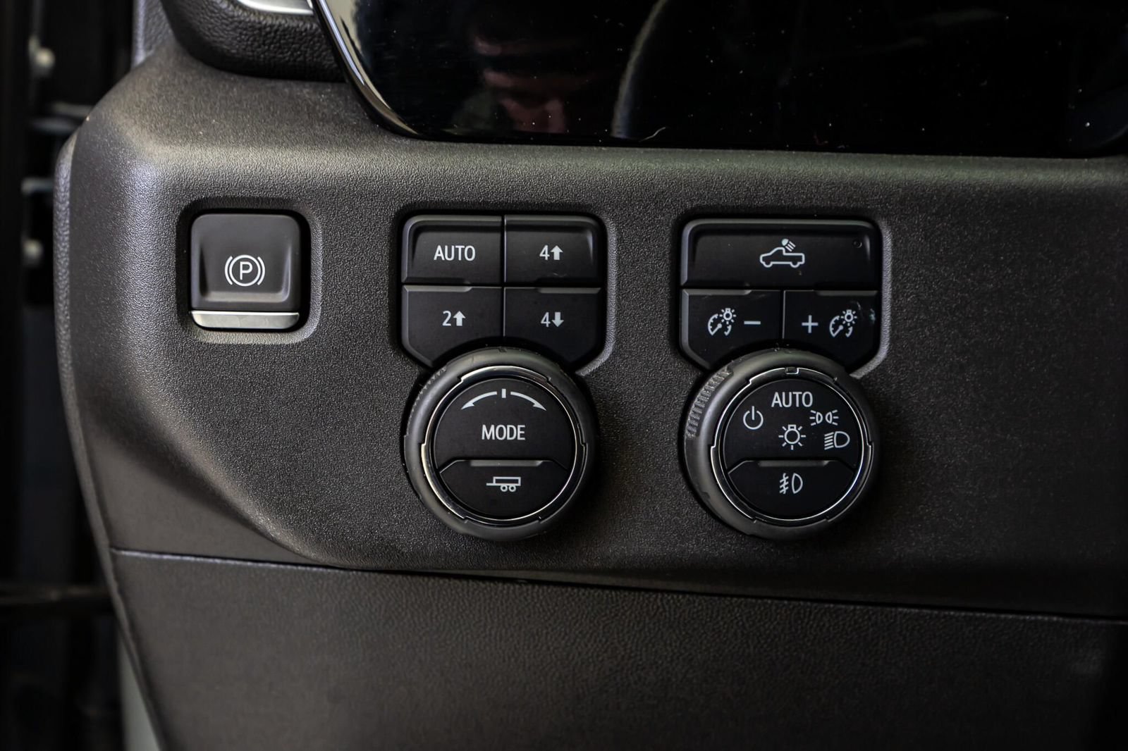 Used 2024 Chevrolet Silverado 1500 RST w/ Convenience Package II AWD/4WD image 21