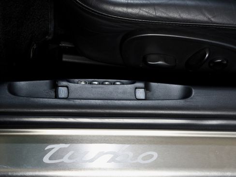 Used 2004 Porsche 911 Turbo AWD/4WD image 15
