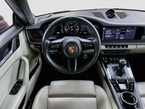 Certified 2020 Porsche 911 Carrera S RWD image 24