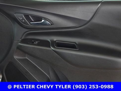 Used 2019 Chevrolet Equinox LT image 14