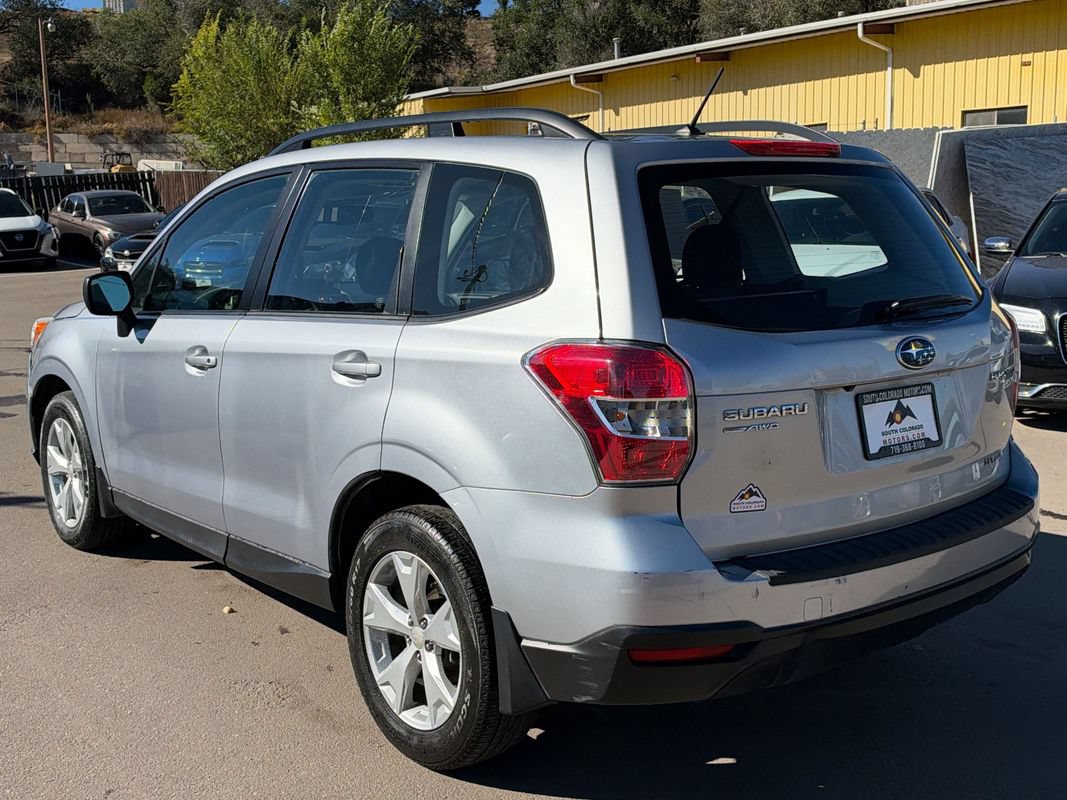 Used 2015 Subaru Forester 2.5i w/ Alloy Wheel Package AWD/4WD image 5