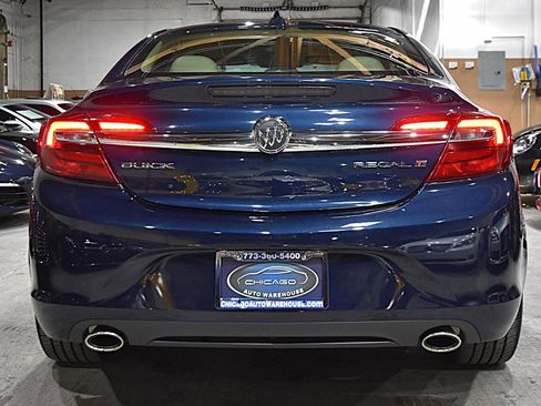 Used 2016 Buick Regal image 8