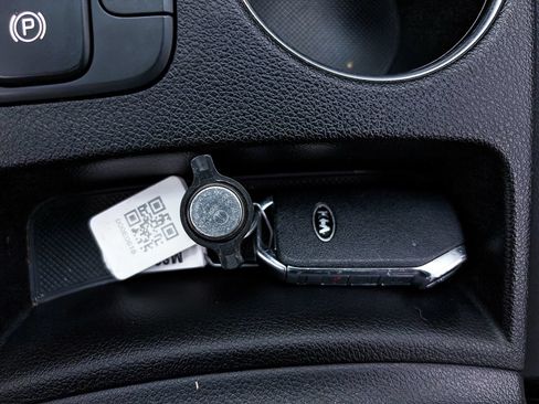 Used 2022 Kia Sportage Nightfall Edition w/ Nighfall AWD Premium Package image 29