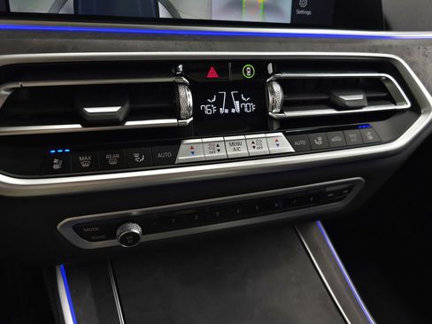 Used 2023 BMW X5 xDrive40i w/ M Sport Package image 37