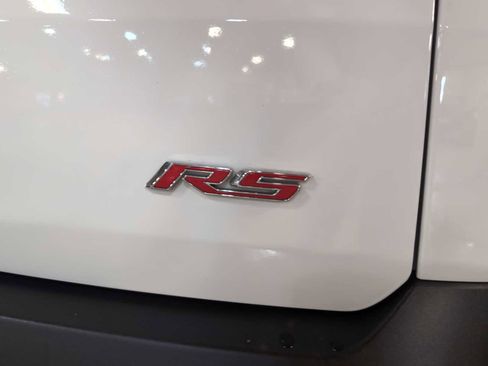 Used 2023 Chevrolet Traverse RS image 31