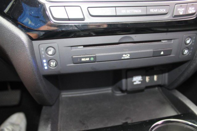 Used 2017 Honda Pilot Elite image 36