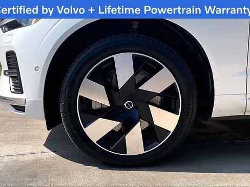 Used 2023 Volvo XC60 T8 Plus w/ Protection Package Premier image 12