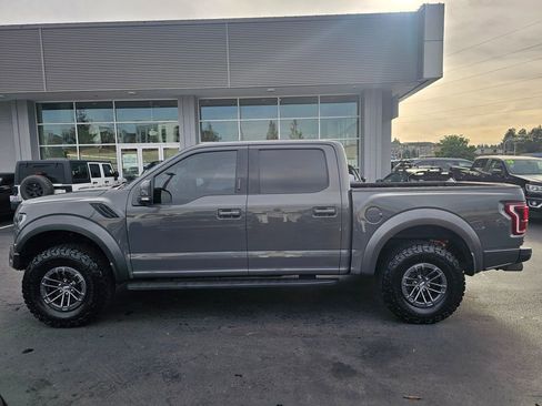 Used 2020 Ford F150 Raptor w/ Equipment Group 802A Luxury image 4