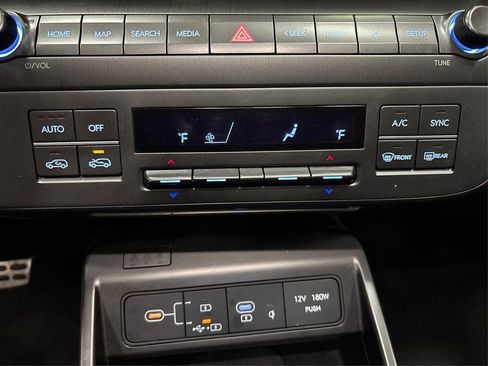 Used 2024 Hyundai Kona N Line image 31