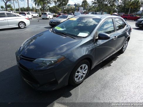 Used 2019 Toyota Corolla L FWD image 3