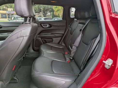Used 2024 Jeep Compass Trailhawk AWD/4WD image 13