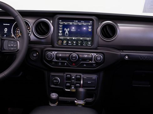 Used 2023 Jeep Wrangler Sport S w/ Sun And Sound Package image 25