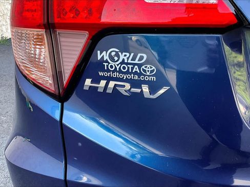 Used 2016 Honda HR-V EX-L image 10
