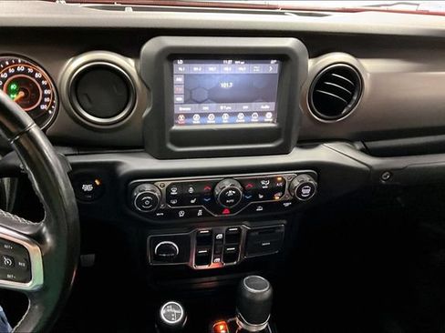 Used 2020 Jeep Gladiator Sport w/ Quick Order Package 24S AWD/4WD image 4