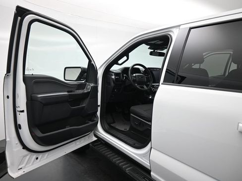 Used 2022 Ford F150 XLT w/ Equipment Group 302A High AWD/4WD image 8