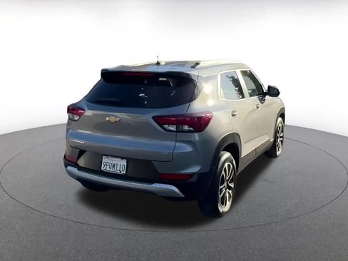 Used 2025 Chevrolet TrailBlazer LT image 14