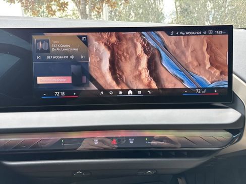 Certified 2025 BMW X3 xDrive30i w/ Premium Package image 22