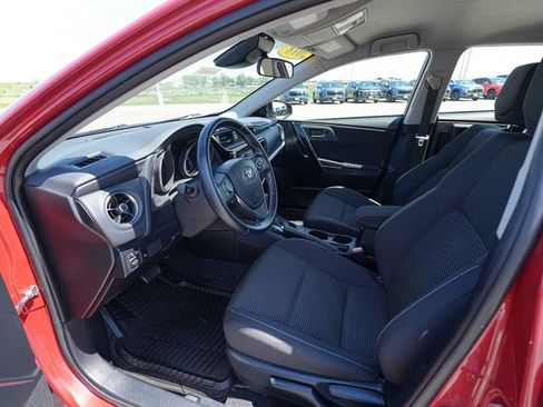 Used 2018 Toyota Corolla iM FWD image 15