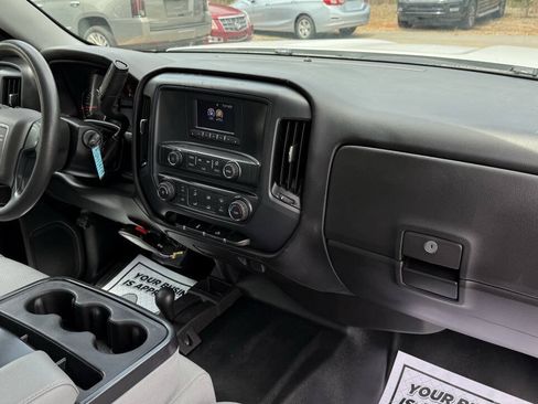 Used 2014 GMC Sierra 1500 SLT w/ SLT Preferred Package AWD/4WD image 17