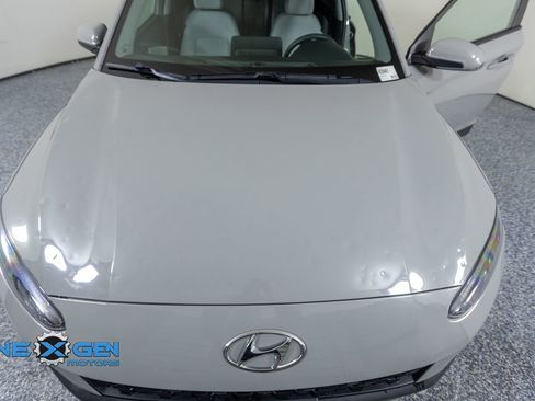 Used 2023 Hyundai Kona SEL FWD image 42