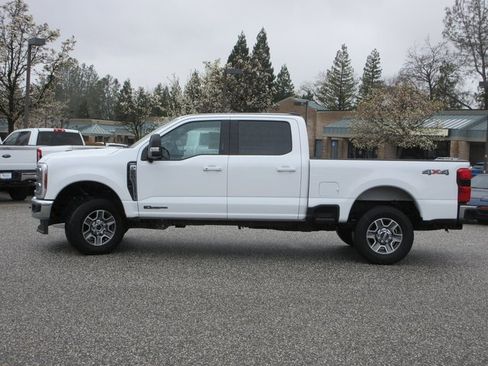 Used 2024 Ford F250 Lariat image 7