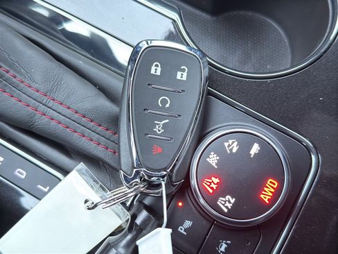 Certified 2022 Chevrolet Blazer RS w/ Enhanced Convenience Package image 36