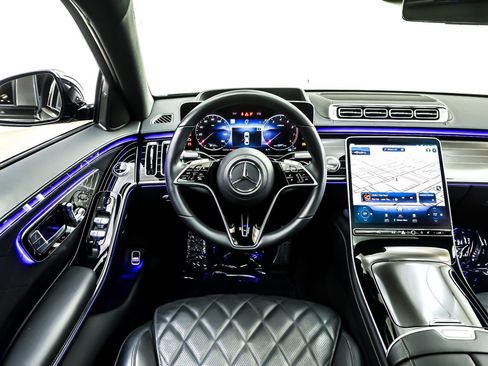 Certified 2023 Mercedes-Benz S 580 S 580 4MATIC Sedan image 7