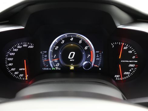 Used 2016 Chevrolet Corvette Stingray Coupe w/ Carbon Flash Badge Package RWD image 10