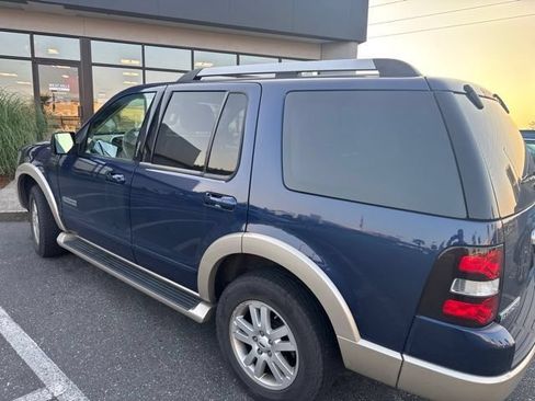 Used 2007 Ford Explorer Eddie Bauer AWD/4WD image 7