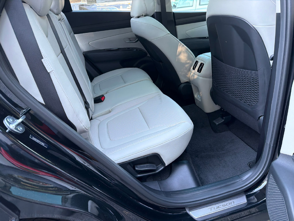 New 2026 Hyundai Tucson Limited FWD image 15