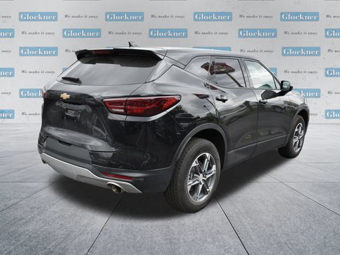 Used 2025 Chevrolet Blazer LT AWD/4WD image 6