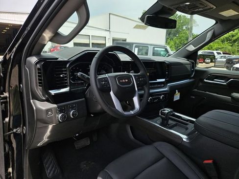 New 2026 GMC Sierra 1500 SLT w/ SLT Premium Package AWD/4WD image 18