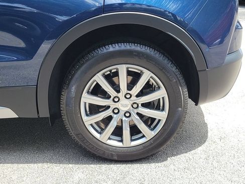 Used 2021 Cadillac XT4 Premium Luxury FWD image 5