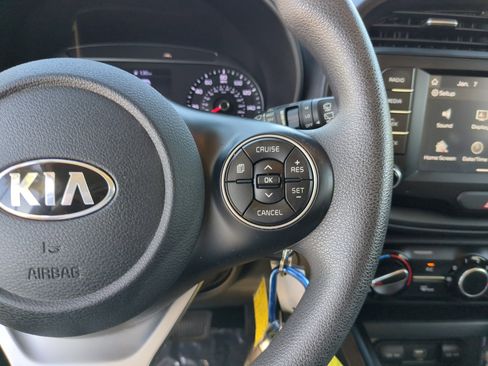 Certified 2020 Kia Soul S image 29