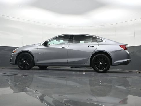 Certified 2025 Chevrolet Malibu LT FWD image 30