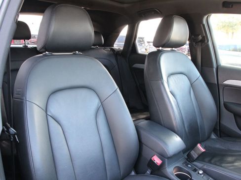 Used 2018 Audi Q3 2.0T Premium image 30