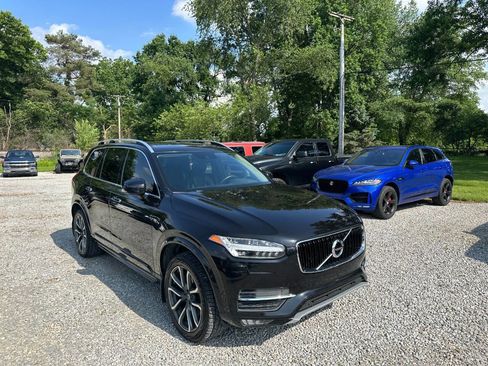 Used 2017 Volvo XC90 T6 Momentum AWD/4WD image 3