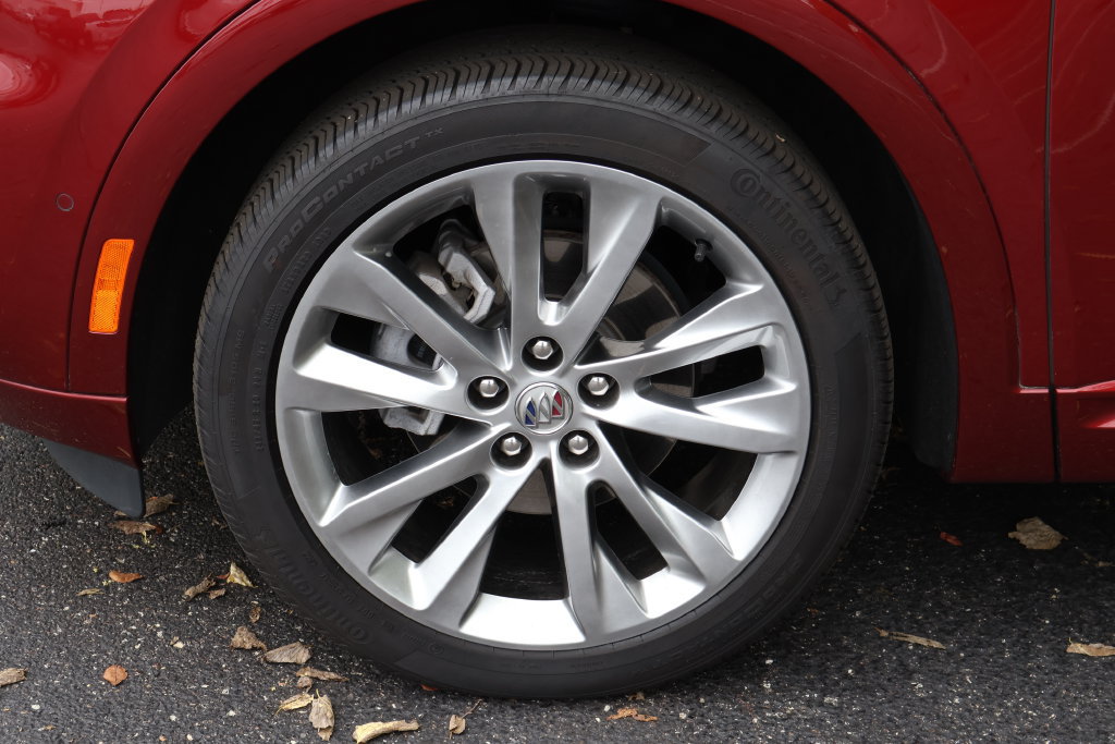 Certified 2023 Buick Envision Avenir AWD/4WD image 11